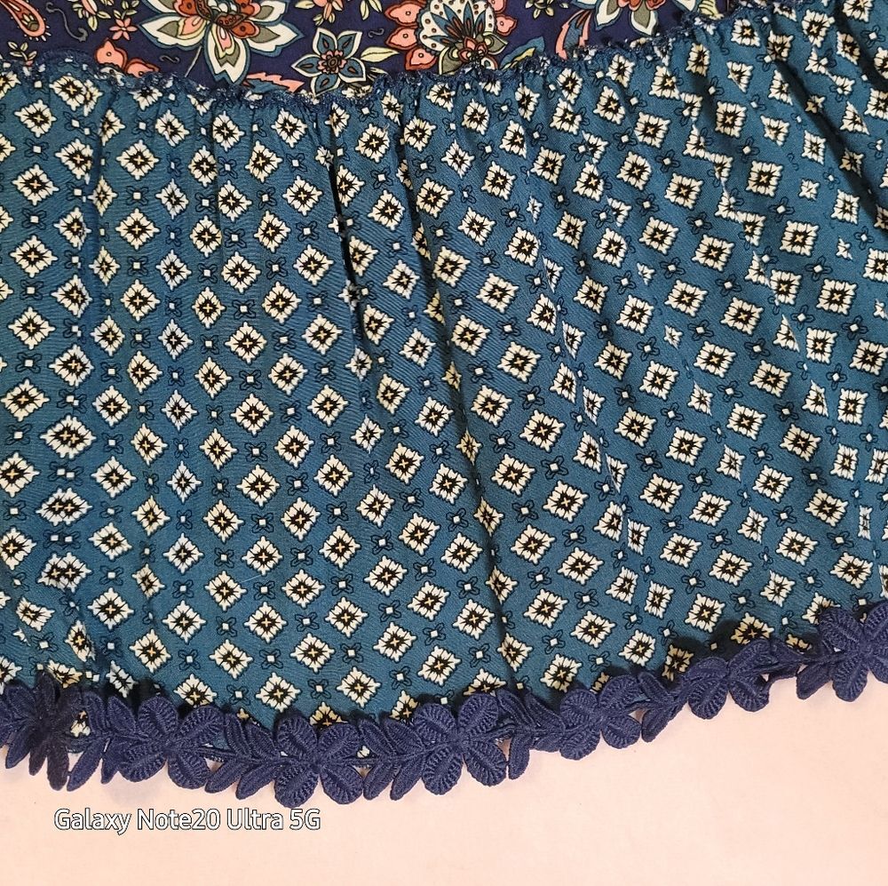 0882. Suzanne Betro ~ Bohemian Beauty ~ Perfect w/ Leggings and Boots! - Picture 10 of 12